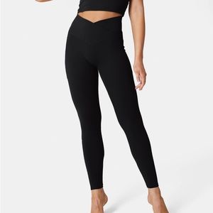 Halara Crossover Leggings